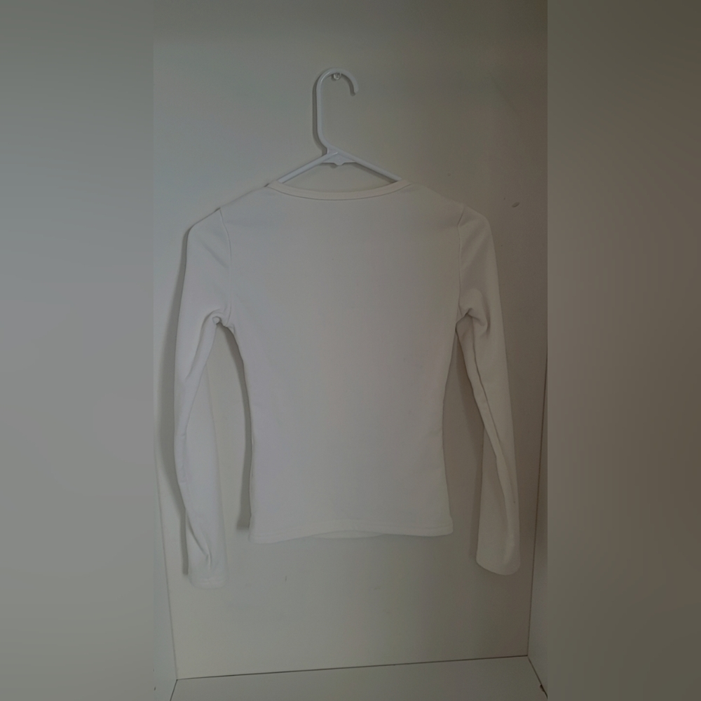 White longsleve furry top